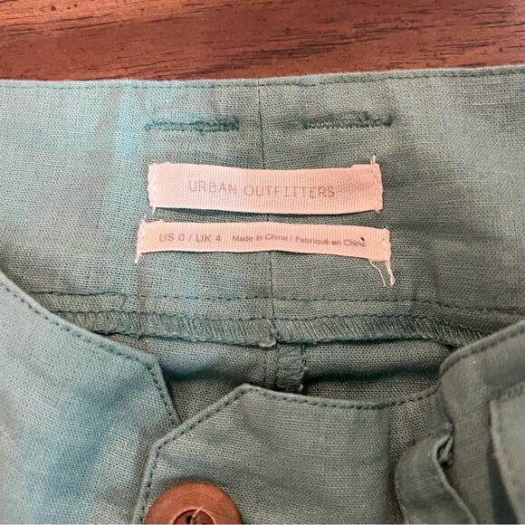 Urban Outfitters Commander Linen High Waisted Trouser Shorts - Picture 4 of 4